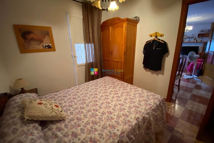 Image No.19-3 Bed Apartment for sale