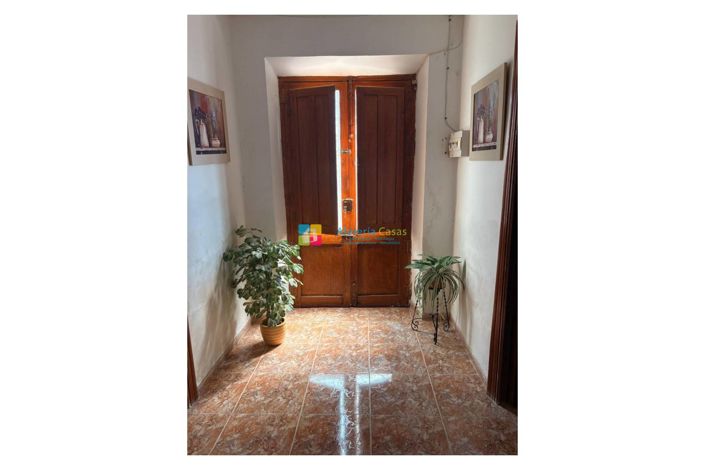 Image No.16-3 Bed Country House for sale