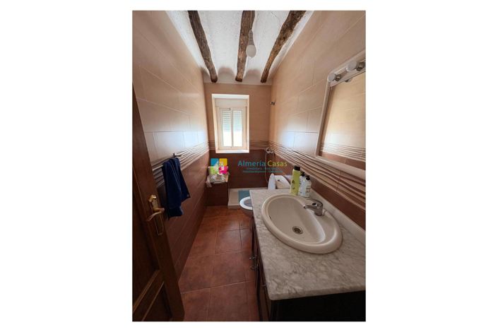 Image No.10-2 Bed Country House for sale