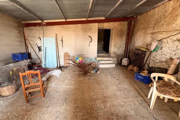 Image No.21-2 Bed Country House for sale