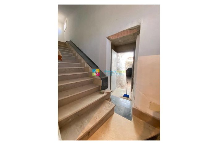 Image No.28-5 Bed Country House for sale