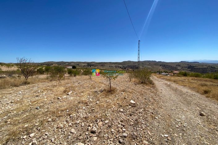 Image No.38-5 Bed Country House for sale