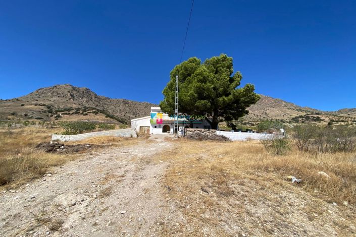 Image No.44-5 Bed Country House for sale