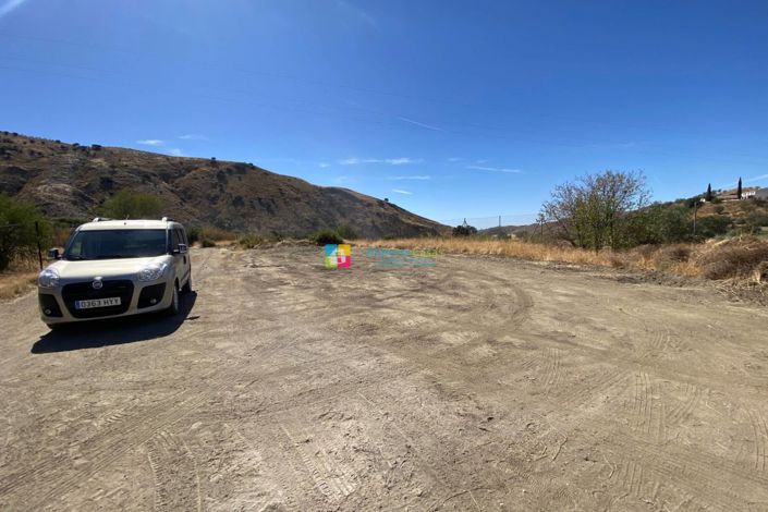 Image No.46-3 Bed Country House for sale