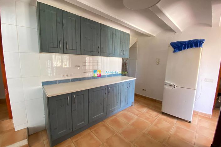 Image No.6-3 Bed Country House for sale