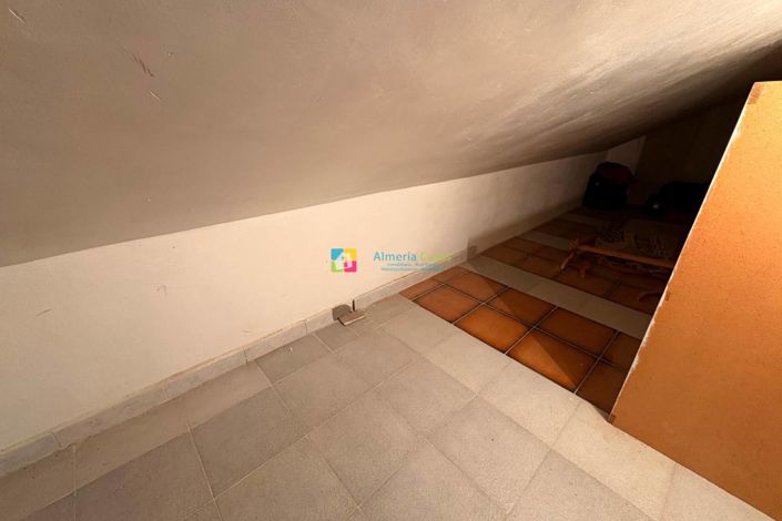 Image No.18-4 Bed Villa for sale