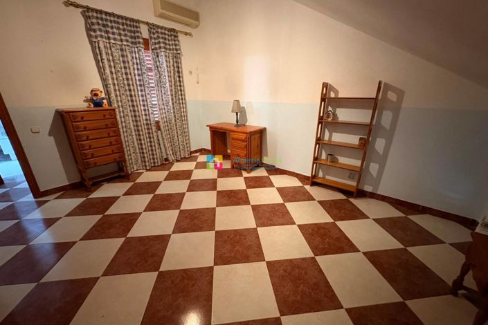 Image No.20-4 Bed Villa for sale