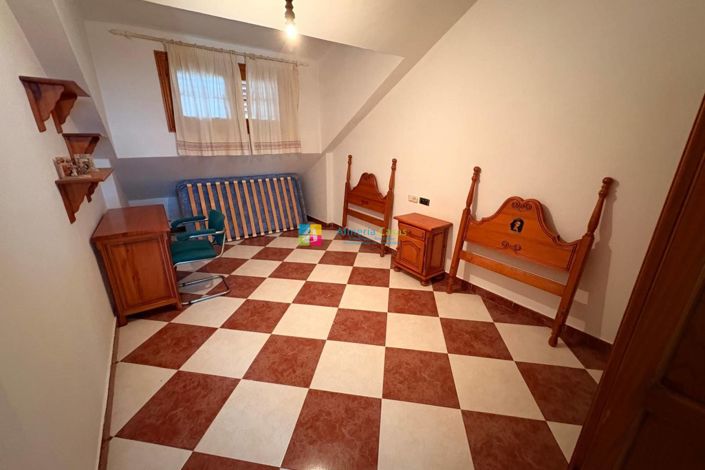 Image No.23-4 Bed Villa for sale