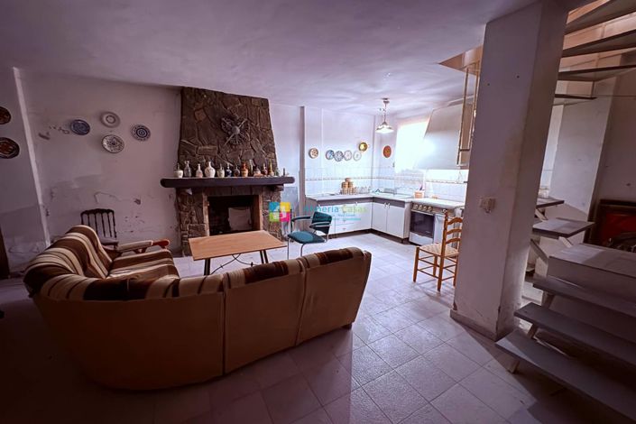 Image No.26-4 Bed Villa for sale