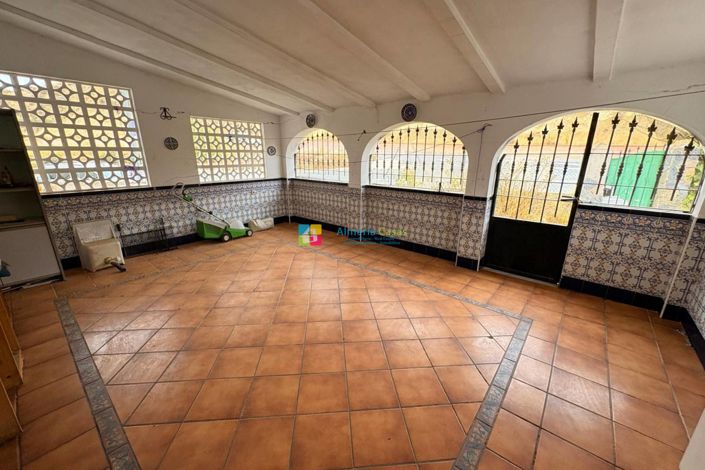 Image No.7-4 Bed Villa for sale