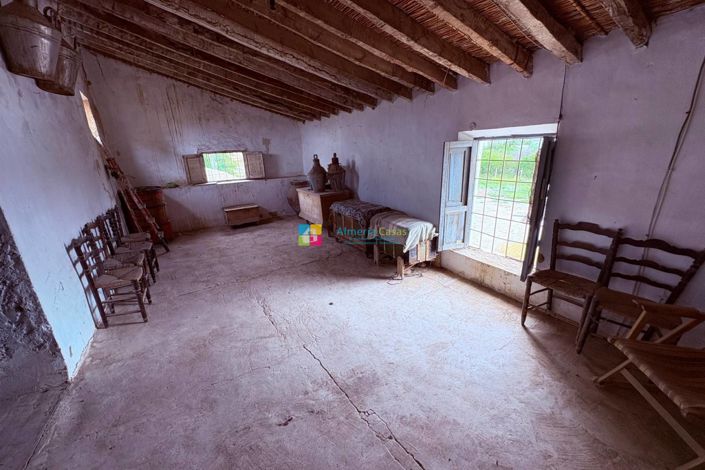 Image No.17-3 Bed Townhouse for sale