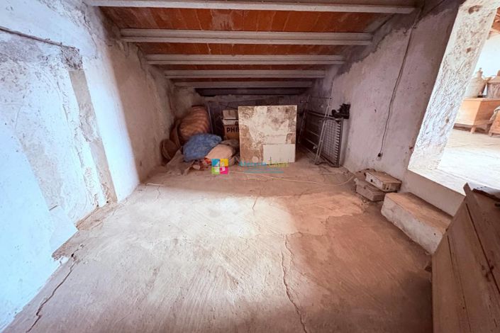 Image No.21-3 Bed Townhouse for sale