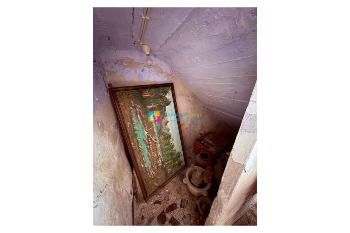 Image No.22-3 Bed Townhouse for sale