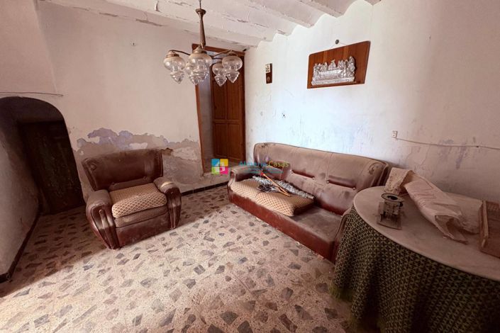 Image No.8-3 Bed Townhouse for sale