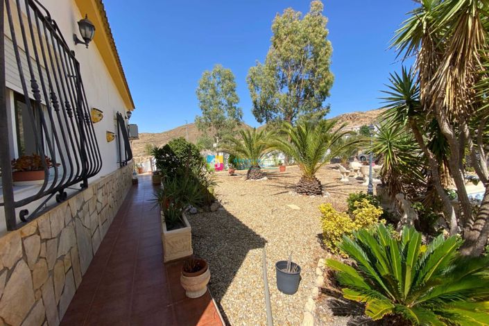 Image No.24-3 Bed Villa for sale