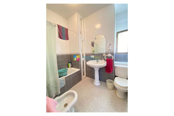 Image No.33-6 Bed Townhouse for sale