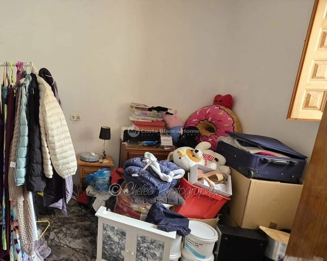 Image No.16-4 Bed Townhouse for sale