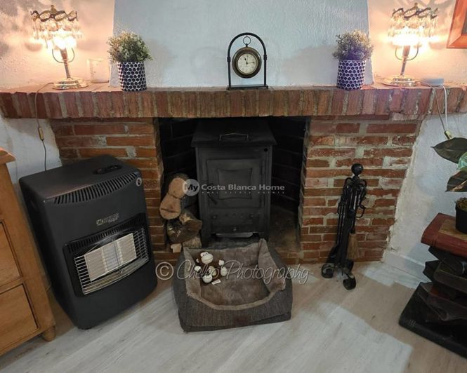 Image No.26-4 Bed Townhouse for sale