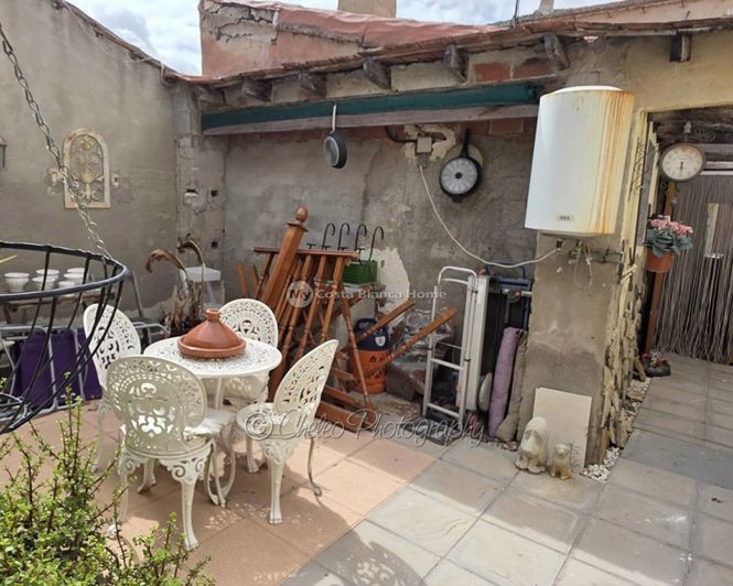 Image No.28-4 Bed Townhouse for sale