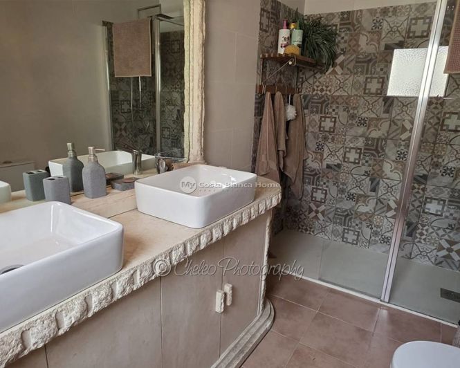 Image No.5-4 Bed Townhouse for sale