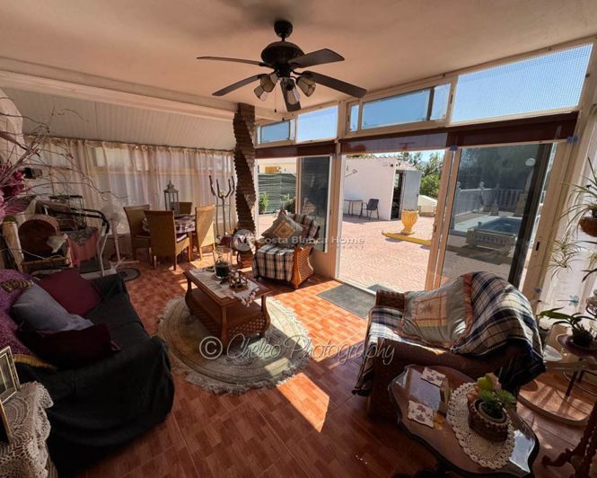 Image No.15-4 Bed Country House for sale