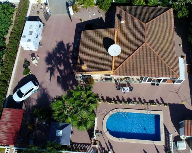 Image No.26-4 Bed Country House for sale