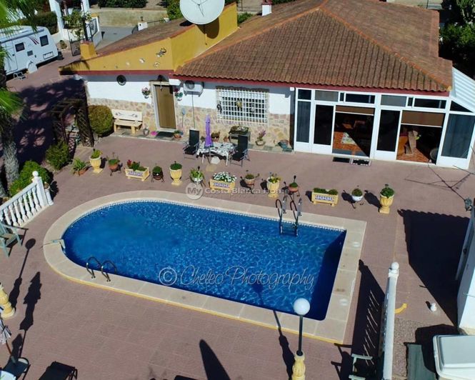 Image No.33-4 Bed Country House for sale