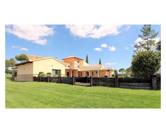 Image No.3-6 Bed Villa for sale