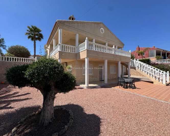 Image No.22-3 Bed Villa for sale