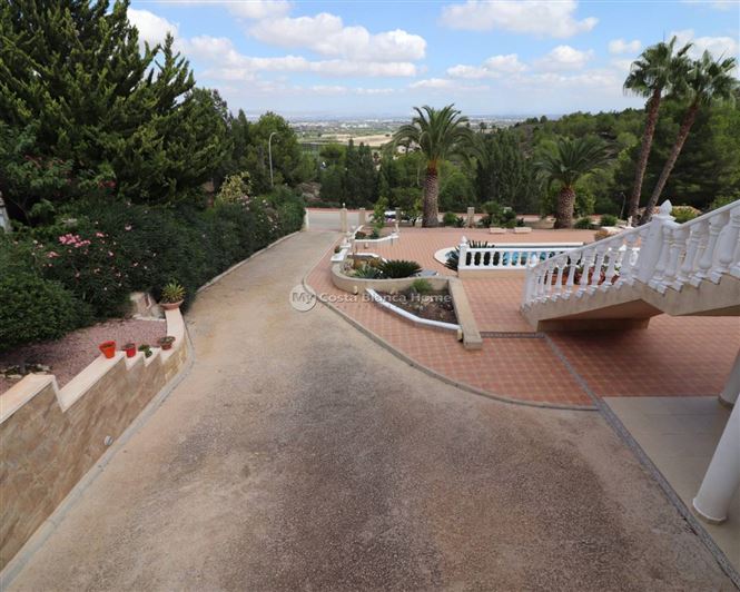 Image No.31-3 Bed Villa for sale