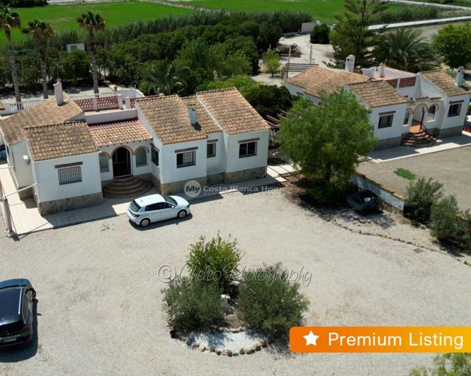 Image No.1-5 Bed Villa for sale