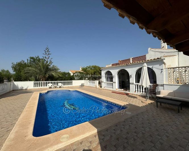 Image No.44-5 Bed Villa for sale