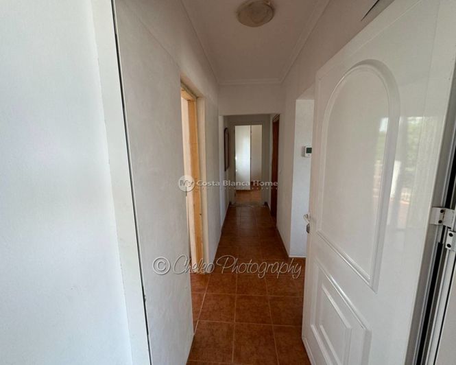 Image No.10-5 Bed Country House for sale