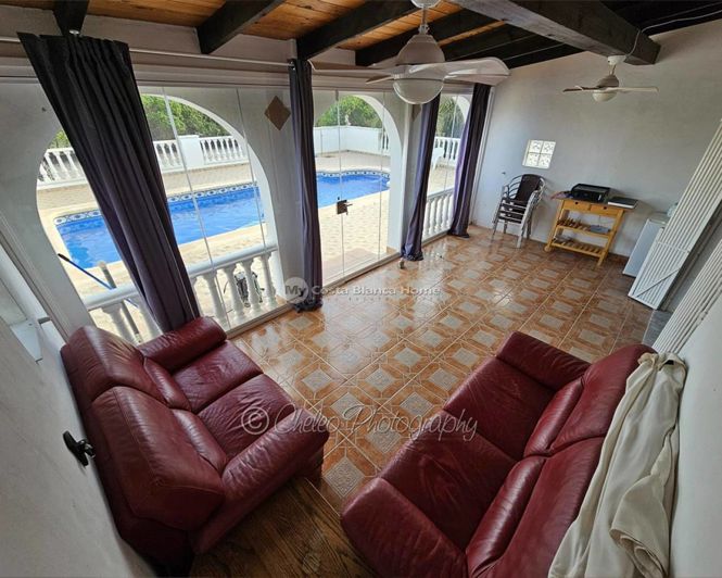 Image No.16-5 Bed Country House for sale