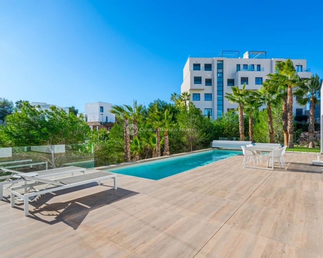 Image No.6-4 Bed Villa for sale