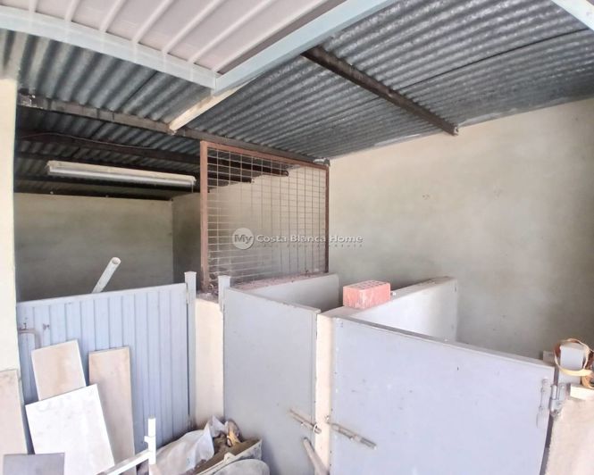 Image No.31-3 Bed Property for sale