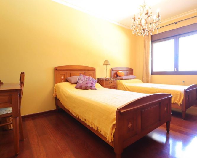 Image No.15-6 Bed Country House for sale