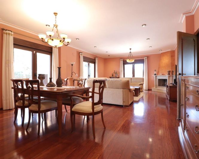 Image No.5-6 Bed Country House for sale