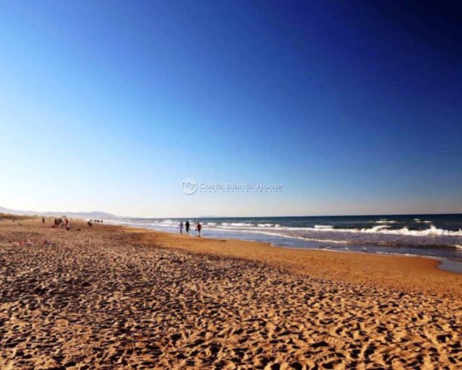 Image No.16-3 Bed Villa for sale