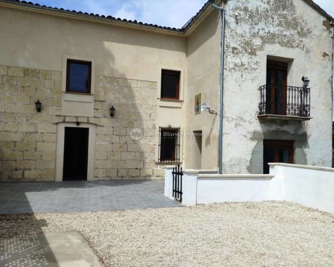 Image No.42-4 Bed Finca for sale