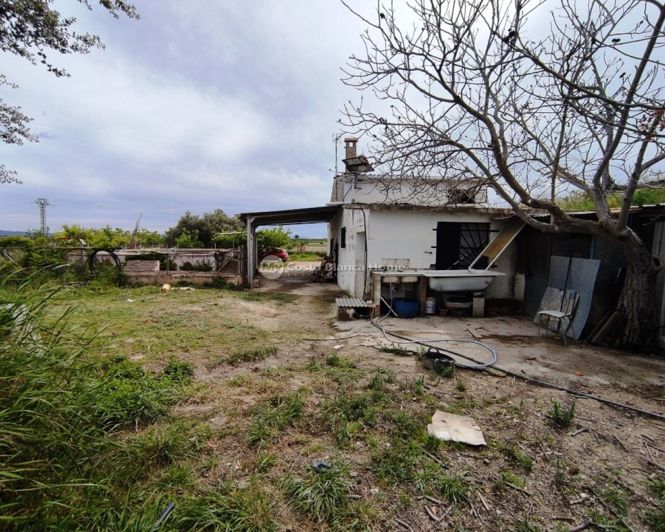 Image No.16-3 Bed Country House for sale