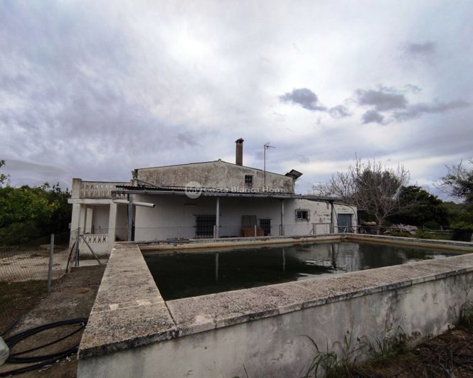 Image No.2-3 Bed Country House for sale