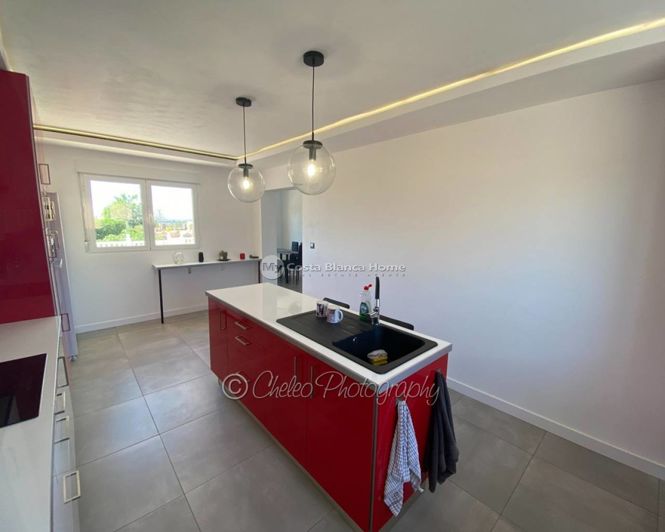 Image No.23-4 Bed Villa for sale