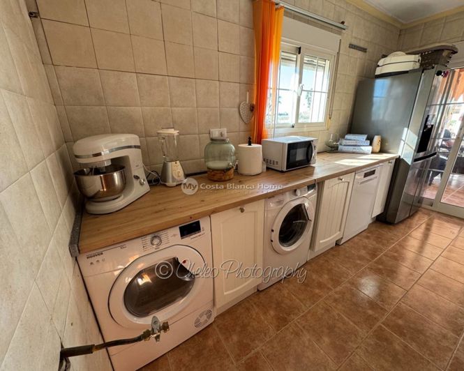 Image No.21-3 Bed Villa for sale