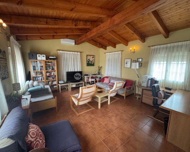 Image No.13-6 Bed Villa for sale