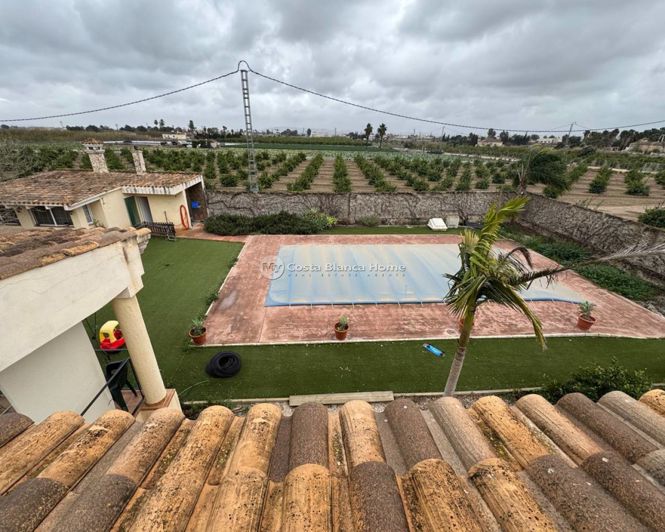 Image No.16-6 Bed Villa for sale