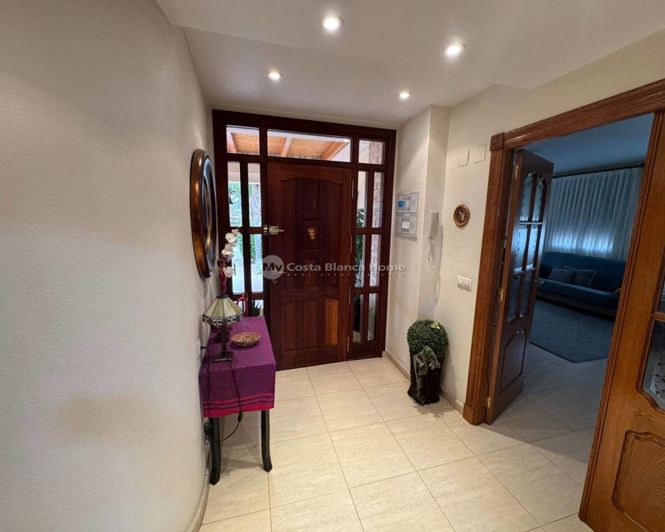 Image No.21-6 Bed Villa for sale