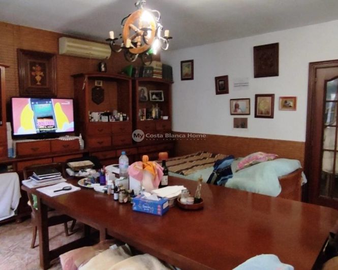 Image No.9-5 Bed Country House for sale