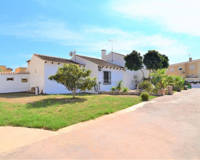 Image No.30-4 Bed Villa for sale