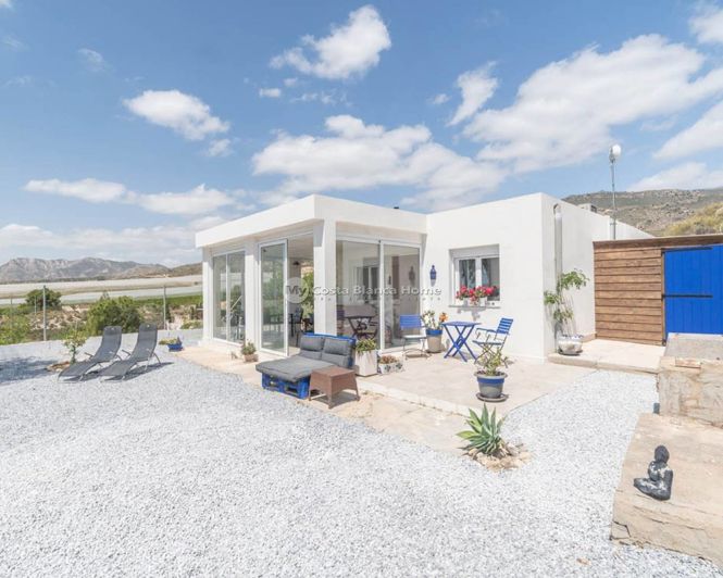 Image No.1-3 Bed Country House for sale